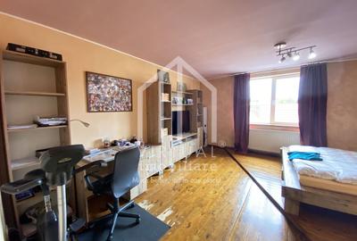 Casa de vanzare in Sibiu, 240 mp utili + 2 garaje, zona Sura Mare - 13