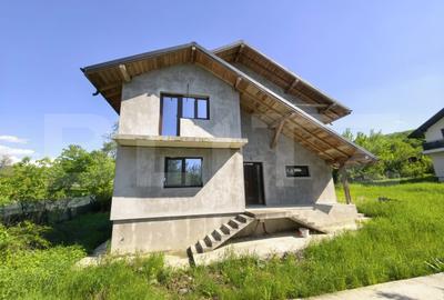 Casa individuala 162 mp utili, 440 mp teren,  Barnova - 1