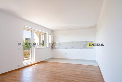 Apartament cu 3 camere decomandat în Metalurgiei