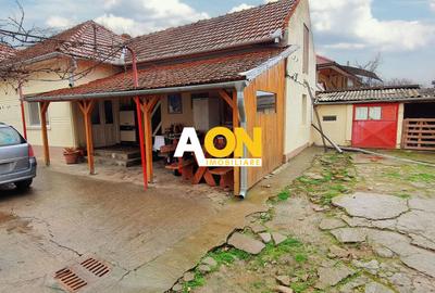 Teren intravilan cu casa, 1173 mp, la asfalt, zona Cetate - 2