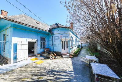 Casa armeneasca de vanzare in Gherla - 14