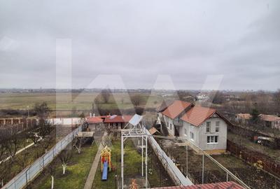 CASĂ INDIVIDUALĂ de închiriat – 330 mp, 8 camere, 5 băi, garaj dublu, grădină - 9