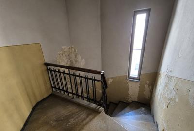Apartament in vila intr-o zona foarte buna - 7