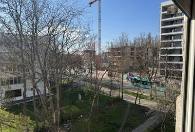 Apartament 2 camere, etaj 3, în inima cartierului Tiglina 2 - 3
