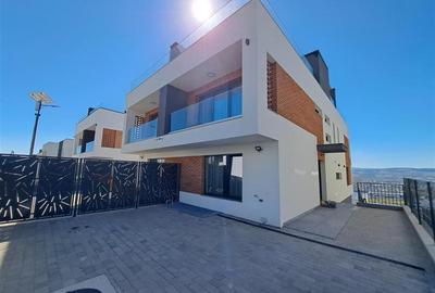 Casa tip duplex, LA CHEIE, situata in cartierul Voronet! - 2