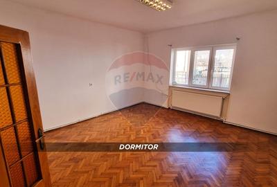 Casă / Vilă cu 5 camere de vânzare în zona Orasul Vechi - 20