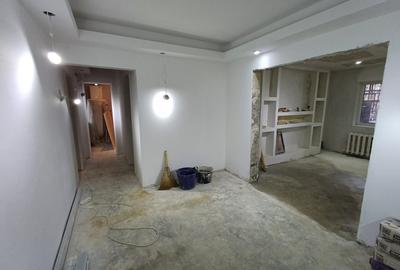 Zimbru - Apartament 3 camere decomandat cu 2 bai - 1