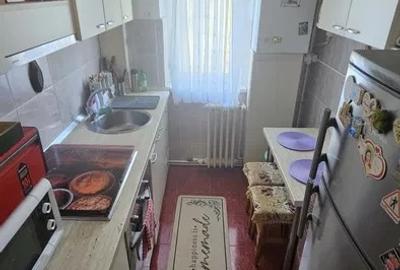 Apartament de 2 camere, etaj 3/5, zona Mircea - 4