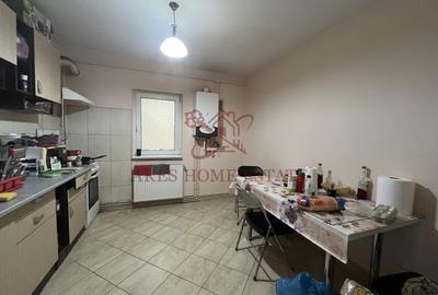 Apartament cu 2 camere semidecomandat, mobilat în Complex Studențesc