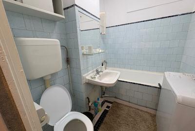 Apartament 3 camere de vanzare decomandat – Str. Uioara nr. 3 - 13