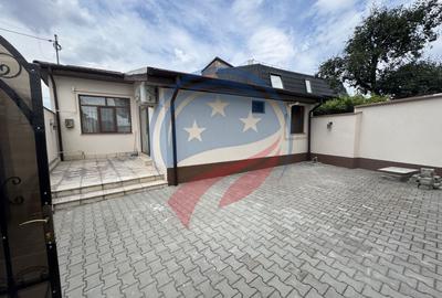 Casă individuală cu 4 camere în Central