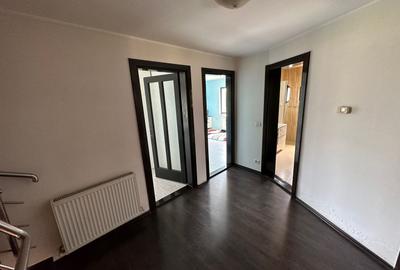 DUPLEX LA INTRARE IN MOSNITA NOUA - 30