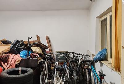 Casa 2 camere libera la vanzare zona Craiter - 1