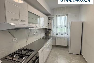 Ap 2 cam, ansamblu nou. Preț 380 euro/ lună - 1