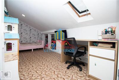 Apartament 95 mp, 2 camere + mansarda,Str. Tineretului Nr 66,Chiajna - 18