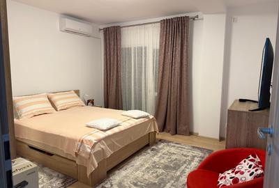 Vand Casa Cu Acces La Lac - 11