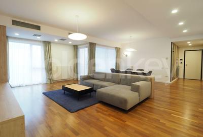 Apartament cu 3 camere decomandat, mobilat în Băneasa