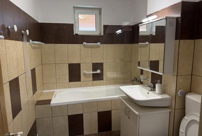 Ap spatios cu 2 camere 60 mp et 2 zona calea poplacii - 6