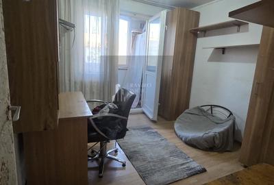 Apartament cu 2 camere semidecomandat în Titan