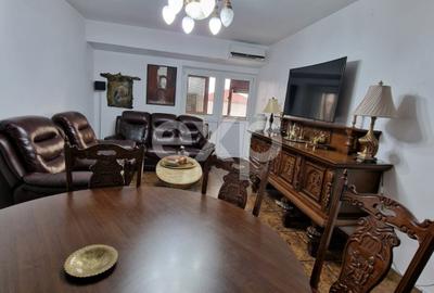 Apartament cu 3 camere decomandat, mobilat în Ultracentral