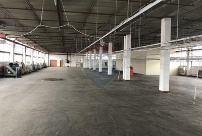 Spațiu industrial de inchiriat,  1650 mp, zona aeroportului, la etaj - 3