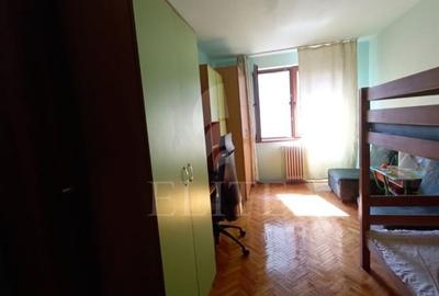 Apartament 3 camere în zona HOTEL Royal - 11
