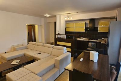 Vanzare 3 camere - Central Park - 2