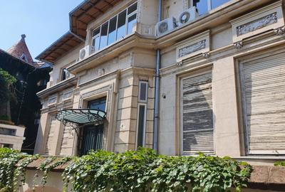 UNIRII,MANTULEASA,SECTOR 2,  VILA   SUPERBA  ,IDEAL FIRMA/CLINICA,1100000EURO - 2