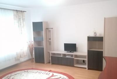 Apartament cu 2 camere decomandat în Scriitorilor