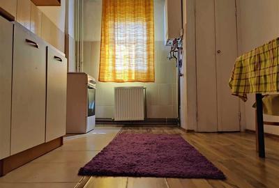 Apartament 2 camere, Tractorul