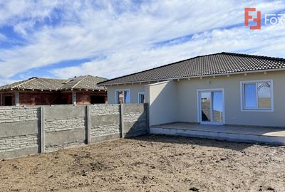 Comision 0% Duplex 3 camere - toate utilitatile - Mosnita Noua - 2