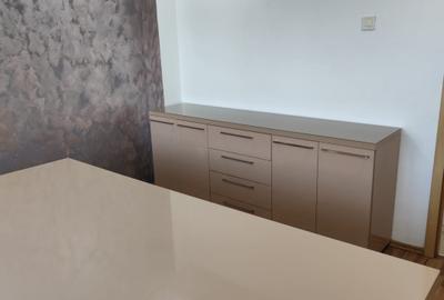 Birou complet mobilat, 85 mp, 3 camere, lângă Mall Vitan , centrala - 14