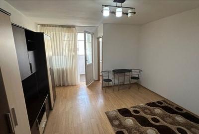 Garsoniera - zona Big - 340 Euro - 1