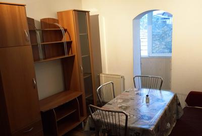 2 camere Teilor , Decomandat / Centrală , Amplasament DEOSEBIT - 7