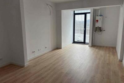 Apartament cu 2 camere semidecomandat în Florești