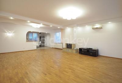 Vilă cu 5 dormitoare | piscina | 550mp gradina | garaj dublu - 3
