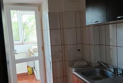 Etaj 1 - LIDL Octav Bancila, 1 camere decomandat 45mp - 10