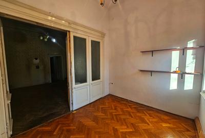 Casă cu arhitectură interbelică, 5 camere, teren 409 mp – Central - 10