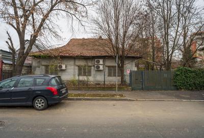 Casa demolabila cu teren 680mp deschidere 20.10ml Sisesti-Vatra Noua - 2