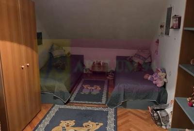 Vila de vanzare cu 6 camere si teren de 5116 mp in Cornu, Prahova - 20