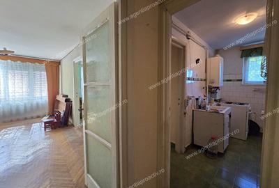 Apartament cu 2 camere, etaj 3, zona Centru / Faleză - 5
