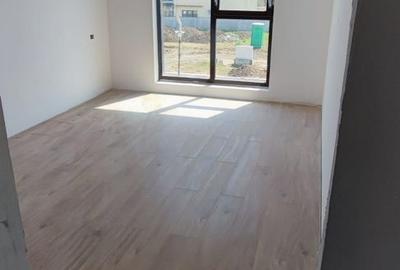 Casa..Vila cu 5 camere de vanzare.......Nord Bragadiru..... - 28
