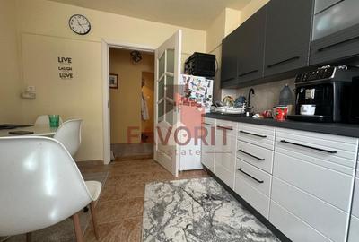 3 camere | centrala proprie | etaj intermediar | mobilat si utilat | - 3
