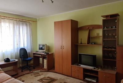 Vând apartament două camere - 1