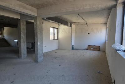 Domnesti - Oportunitate investitie/ Teren 1.643 mp + casa la gri 476mp/  pozitie - 13