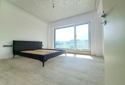 Casa cu piscina interioara si priveliste catre Cetatea Cisnadioarei - 23