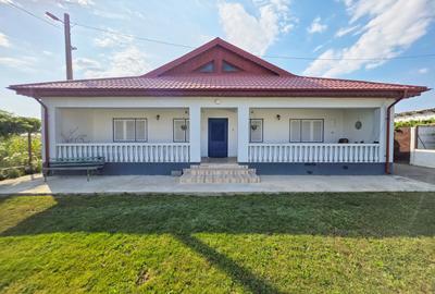 Ferma si casa de vanzare - teren intravilan, la 20min de Constanta! - 1