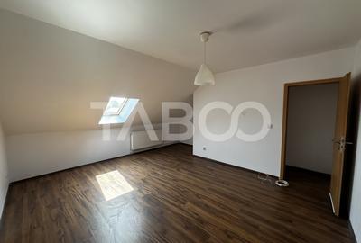 Apartament de vanzare 2 camere 50 mpu in Sibiu zona Strand - 1