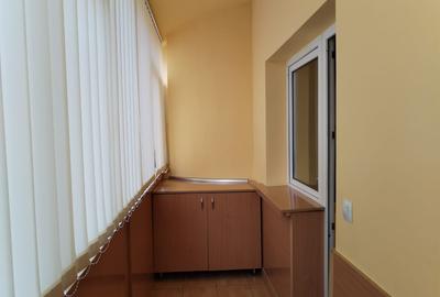 3 camere lux Universitate - KFC - 13