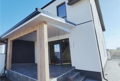 Duplex cu 4 camere în Moșnița Nouă